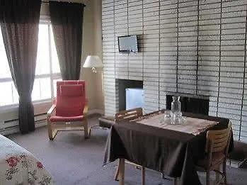 Oda ve Kahvaltı Elevate Rooms Parkside Retreat B&B Toronto